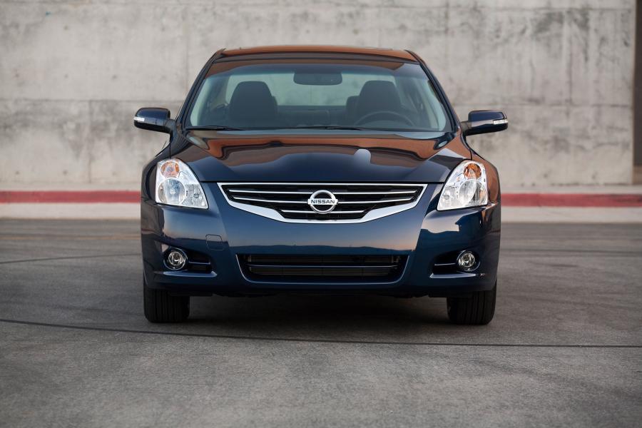  Nissan Altima 2010 года  (фото 33 из 53)